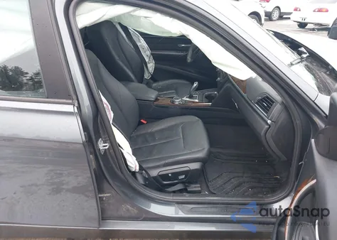 2015 BMW 328I xDrive z USA, uszkodzony, nr VIN WBA3B5G57FNS14983